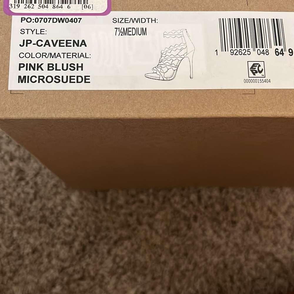 Jessica Simpson heels, blush pink, thin heel, 3 inch heel, worn once, size 7.5 - Picture 9 of 11